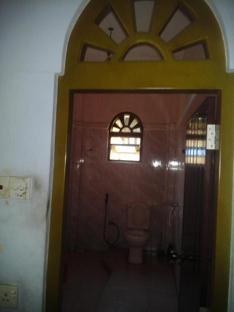 Colombo 20 Minutes By Train Apartment Wattala Bagian luar foto